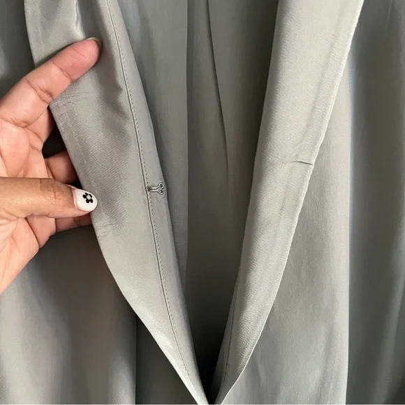 J Brand 100% Silk Wrap Blouse Gray Long Sleeve Size Small - Picture 6 of 9